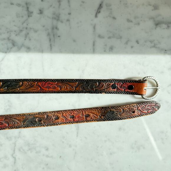 Vintage Tooled Full Grain Leather Belt Western Floral Size 32 - Picture 4 of 5